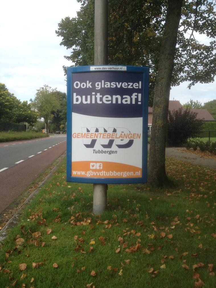 Gbvvdtubbergen's tweet photo. Ook wij gaan voor glasvezel buitenaf. Meld je aan bij de providers. De schop gaat in de grond bij 50% deelname. DOEN. http://t.co/xh9ko0Co4G