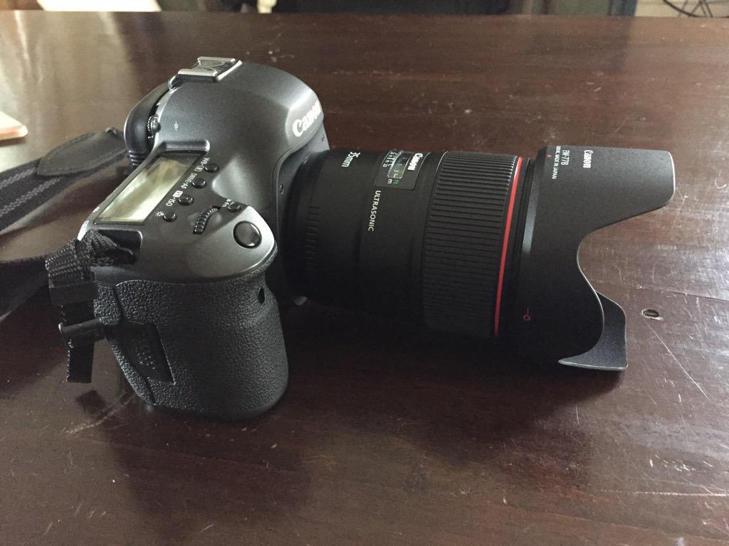CarryCamera's tweet image. New 35mm 1.4 with canon 5ds