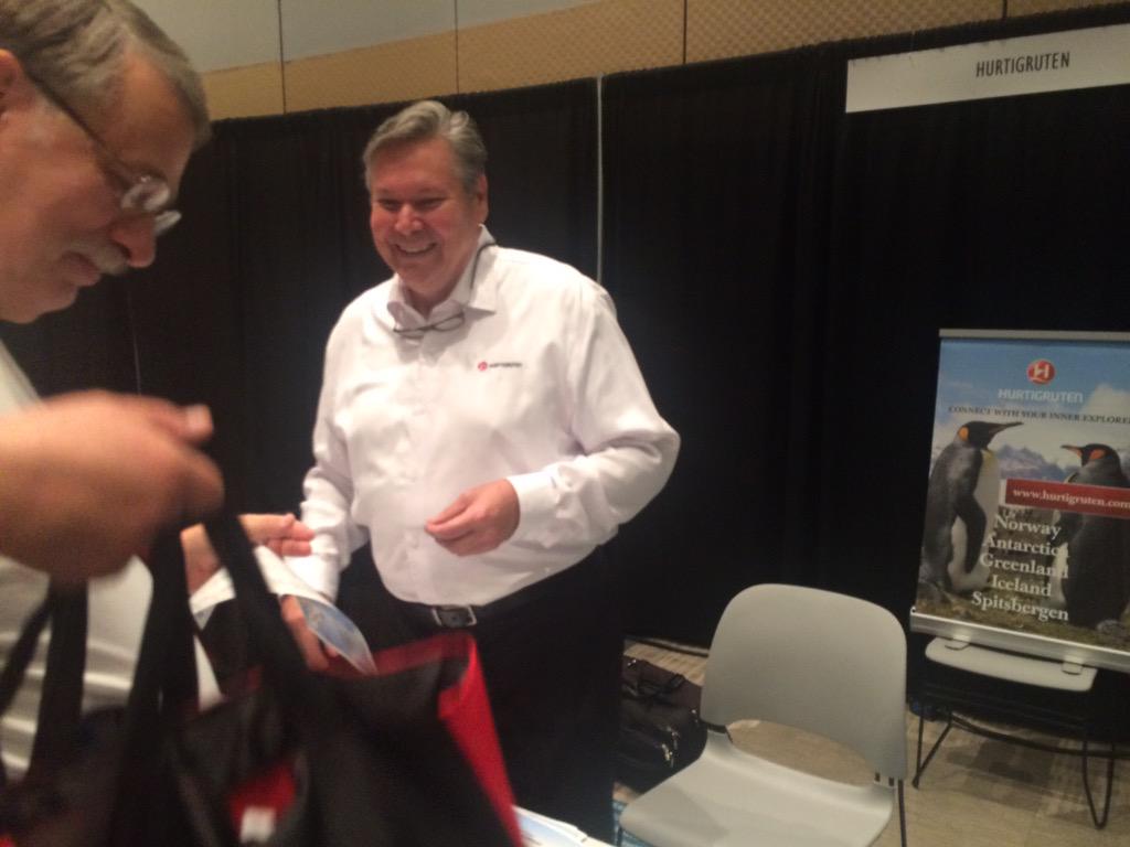 TP_Intl's tweet photo. Making friends with @HurtigrutenUSA at #TPIX2015 http://t.co/8V0WrRincP