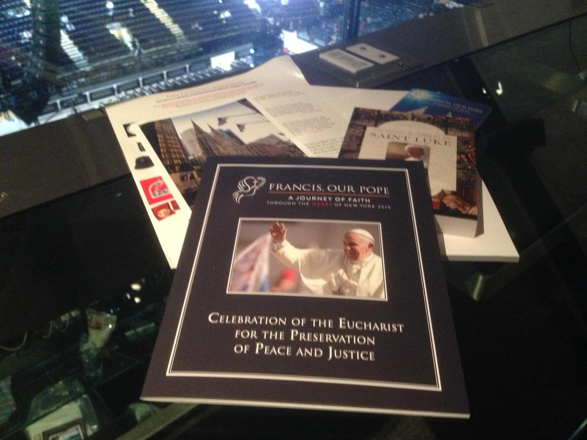 verahaller's tweet photo. Papal swag bag at MSG mass. #popefrancisinnyc http://t.co/3GFSQjWdwK