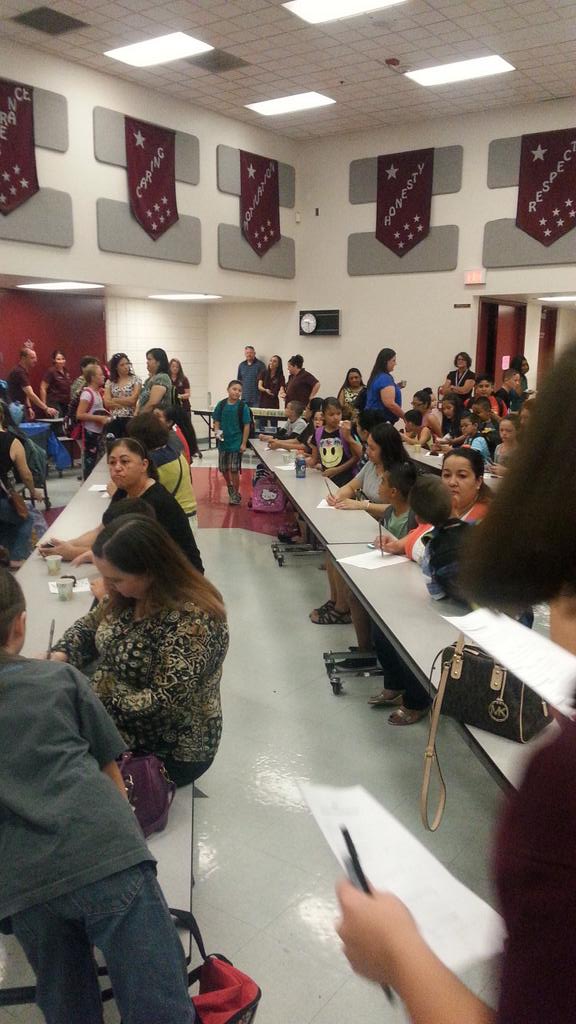 Adams_Allstars's tweet photo. Great Turnout for Moms &amp; Muffins!   Way to go #AdamsAllStars http://t.co/igiU8xQda3