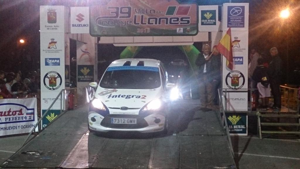 rallycast_'s tweet photo. Uno de los pilotos #Rallycasters Rober Blach toma la salida en este #RallyeLlanes #CERA http://t.co/WcvNZpabXU