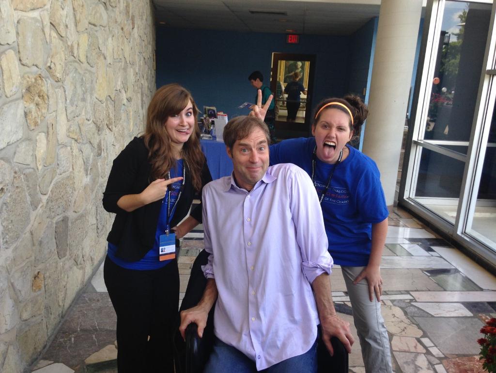 10thavenuenorth's tweet image. Totally #fangirling! #stephenmeyer #pensmoredialogue2015 @CofOHardWorkU @christmincofo