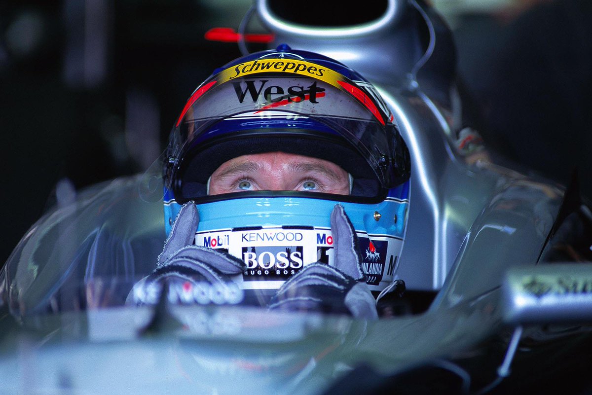 BeyondThePits's tweet photo. great shot of Mikka Häkkinen at the #JapaneseGP 1998! http://t.co/4IcWVDoV5r