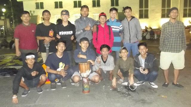 atovanvhorhan's tweet photo. Takbiran with jasmin :D http://t.co/EAlg0Bm9Af