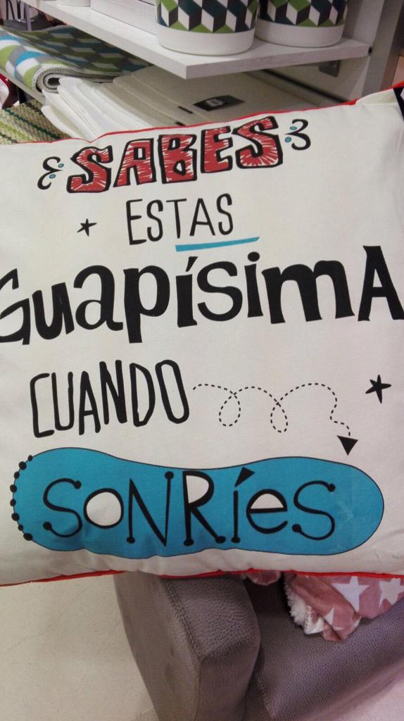 lauranaran23's tweet photo. Regalito de mis chicas!!!!!! @MartaR_31 @EloisaGv como no os voy a querer!!!!!!! 😍😍😍😍😍😍😍😍😍 sois las mejoressssss http://t.co/k75coXxaYM
