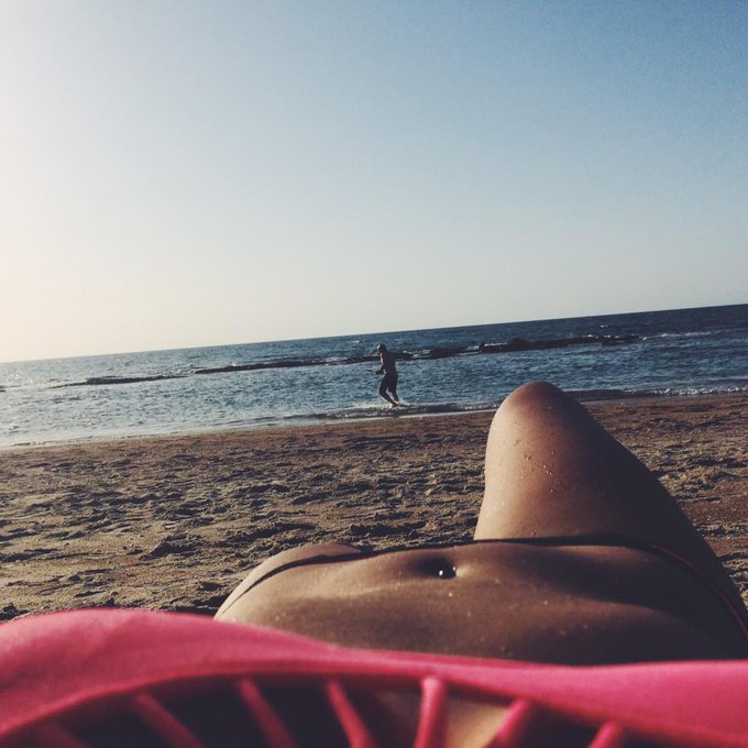 Paradise 🙏 http://t.co/esiLFac3XN<a href="/tag/girl"class="tags"><span>#girl</span></a><a href="/tag/costume"class="tags"><span>#costume</span></a><a href="/tag/trending"class="tags"><span>#trending</span></a><a href="/tag/31daysofhalloween"class="tags"><span>#31daysofhalloween</span></a><a href="/tag/onlyfans"class="tags"><span>#onlyfans</span></a>