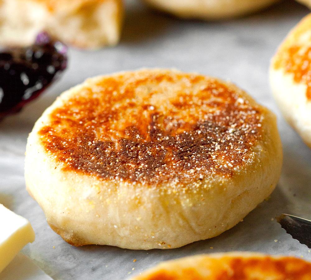 foodgawker's tweet photo. Authentic English Muffins made in the comfort of your own home! http://t.co/eCMXO6Sg53 by @DeliciouslyYum http://t.co/kb9a22Xbt3