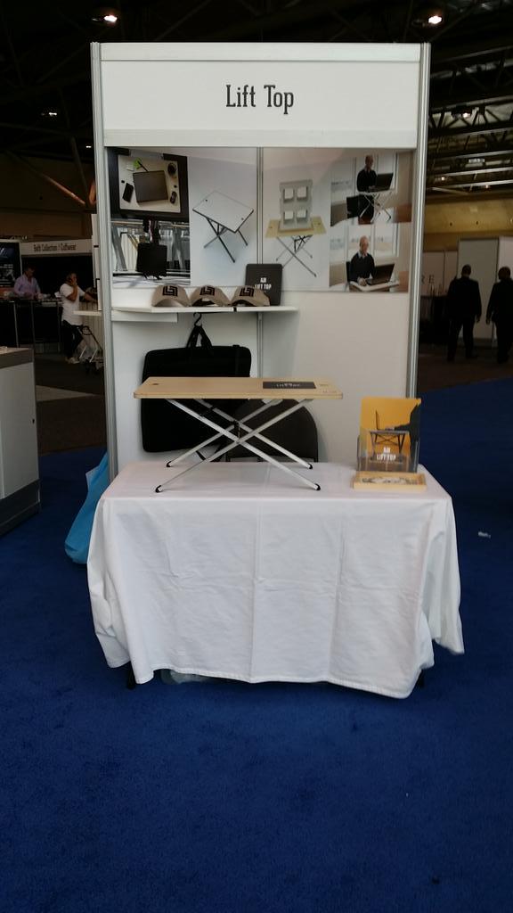 LiftTopDesk's tweet photo. We're here at @GentlemensExpo! Sept. 25-27 Don't forget to vote for best pitch online! #lifttop @RICCentre http://t.co/4jjg66BlpY