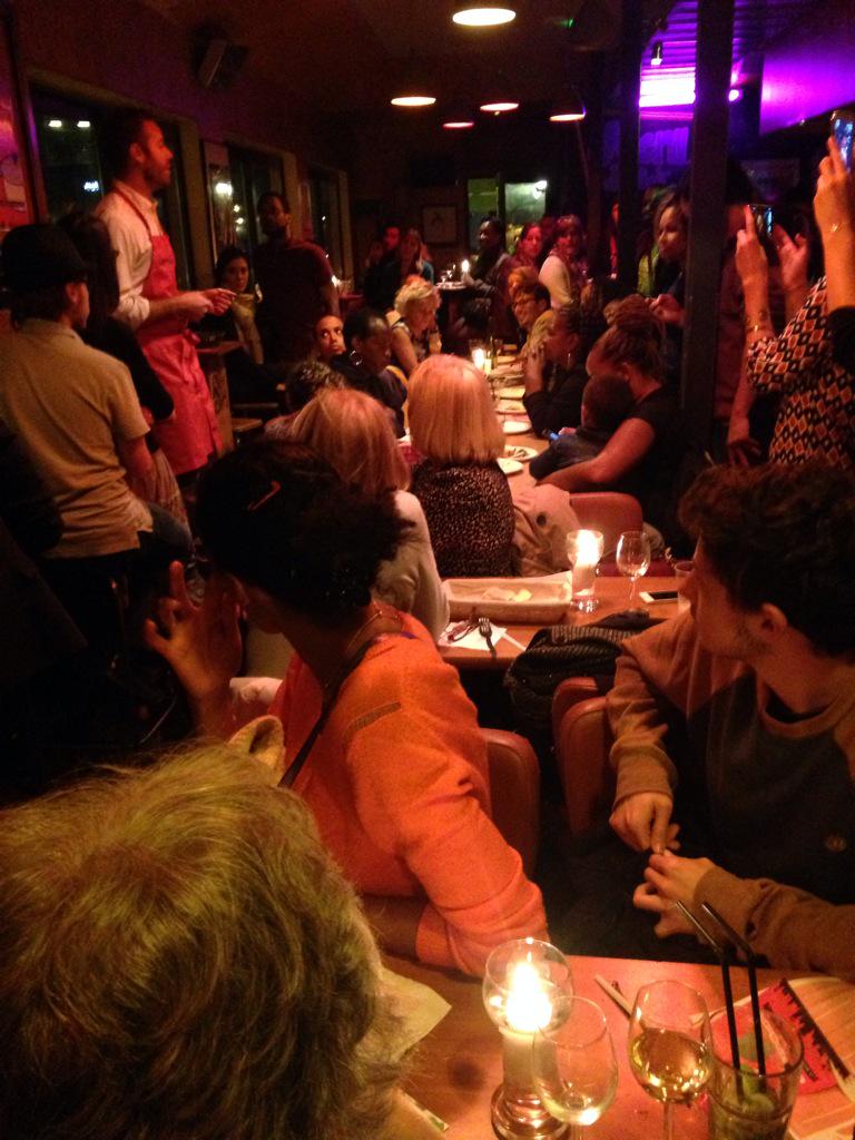 PierreSDZ's tweet photo. Discours de Tim DG @MyPopotte pour la semaine de la Gastronomie, très bonne soirée au @PetitBain ! http://t.co/JLMNZMxtwS
