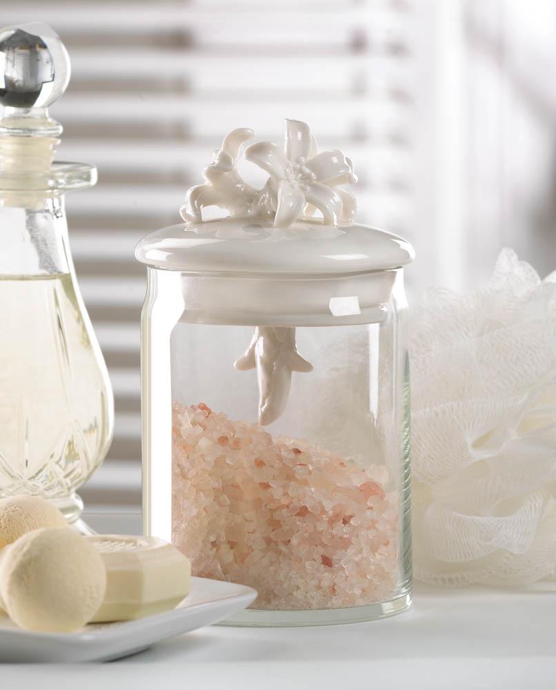 etsyshopgirl's tweet photo. http://t.co/2KoKO1PqSt #prettystorage #bathroomorganization #giftspiration http://t.co/oUbfcnbJPM