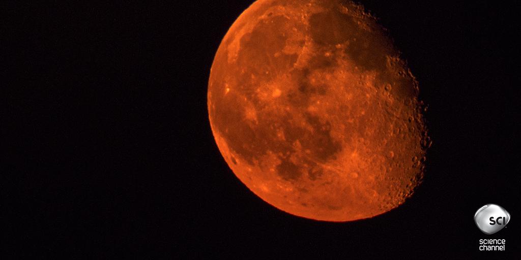 This weekend is the rare total lunar eclipse of a blood moon. Check on when &amp; where to watch. ow.ly/SGbZR