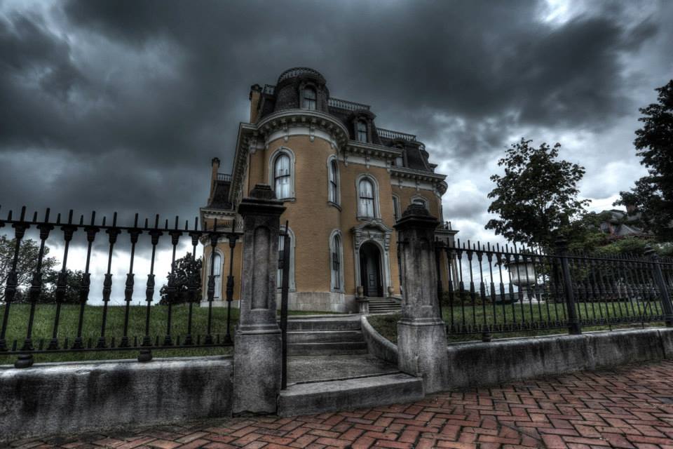 GoSoIN's tweet photo. Culbertson Mansion's Coffin Race tomorrow! What are the chances for a dead heat? #SoInEvents http://t.co/g9xQKNUvDX http://t.co/8lzWeekE9K