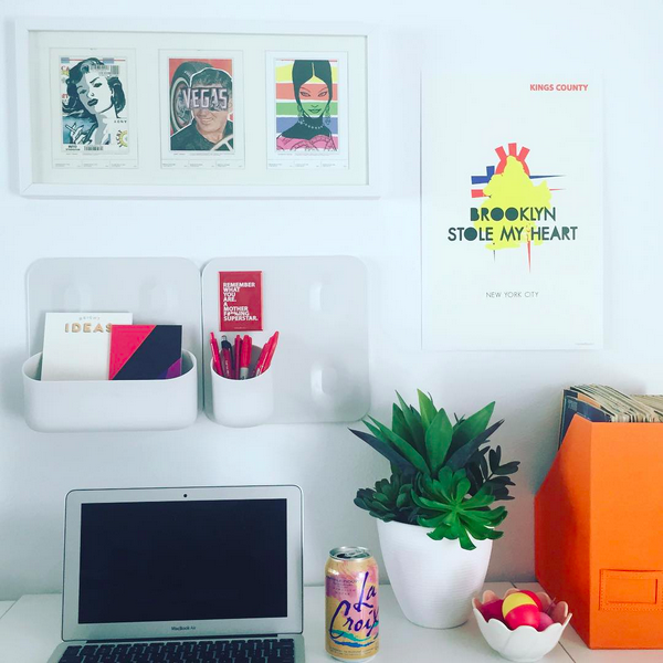 How cool is this set up? We love how @bottledBrooklyn used Urbio as a smart solution for small space organization!