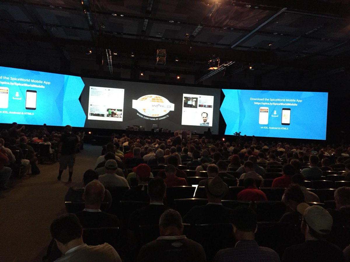 fxs's tweet image. Raffle for #Spiceworld2015 just starting