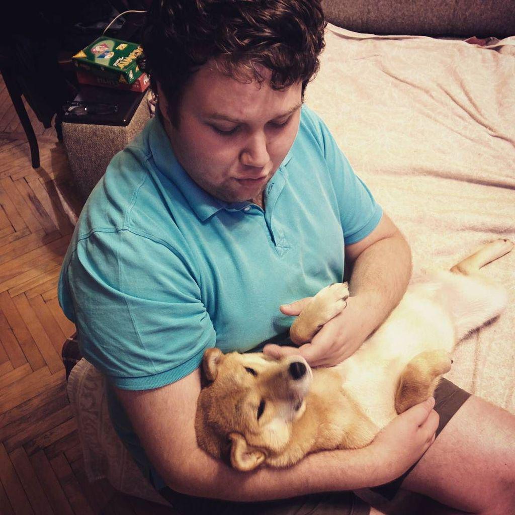 Tomatoesaurus's tweet image. Митяйка с Мемчиком 
#doge #soadorable #suchcute ift.tt/1WnPC1k