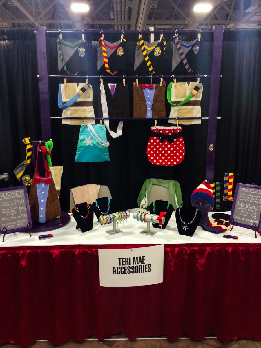 scificantina's tweet photo. Catch our own @TeriMaeBills at @slcomiccon this weekend! Truly unique geeky accessories. Come by &amp; say hi. #SLCC15 http://t.co/aGjtgnXLgB