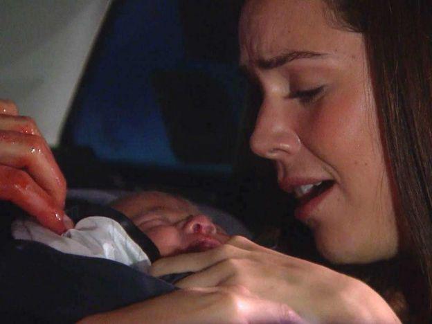 Canal_Estrellas's tweet photo. Una nueva vida @AQNoMeDejas 7:15 p.m. MX
#UnaNuevaVida http://t.co/gIfqCSeTAo http://t.co/LH2TClRrey