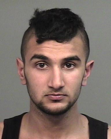 CiCiFan_'s tweet photo. HELP! Men wanted in connection with school shooting may be driving jeep with #sask plates http://t.co/NbBtW61K4E http://t.co/iaULSYe6WK