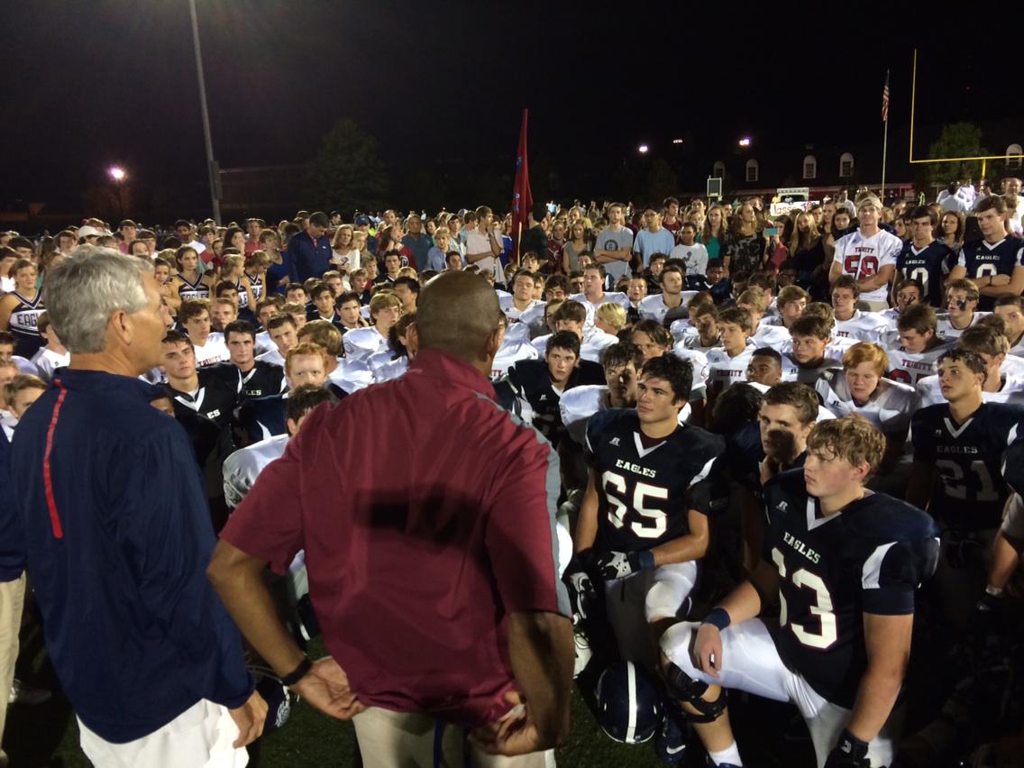 Stephen_Gunter's tweet image. MA beats Trinity 21-0... But teams come together after the game. #Sportsmanship
