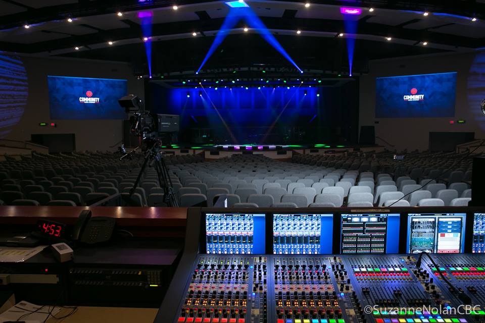 ExpMorris's tweet photo. A room with a view!
#Install #Integration #ExperienceMorris #MorrisIntegration #Production #CBC #CommunityBibleChurch http://t.co/gC9g9UAIJL