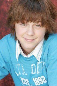 ratlffr5's tweet photo. #Youngandnow http://t.co/WgYVyyGe9u