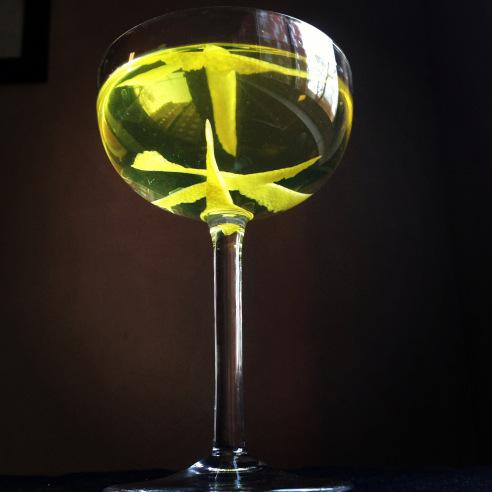 Blue Nectar Tequila (@truebluenectar) on Twitter photo When life gives you lemons, peel 'em and stick 'em in a drink. <a href="/The_Straight_Up/">The Straight Up</a> bit.ly/Yellow-Jacket When life gives you lemons, peel 'em and stick 'em in a drink. <a href="/The_Straight_Up/">The Straight Up</a> bit.ly/Yellow-Jacket