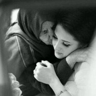 Mbk8g's tweet photo. لا اعلم يا أمــي عندما تتوضئين بـ المــاء مـّـن يتطهر من الأخر ! http://t.co/YuyIlcCl0e