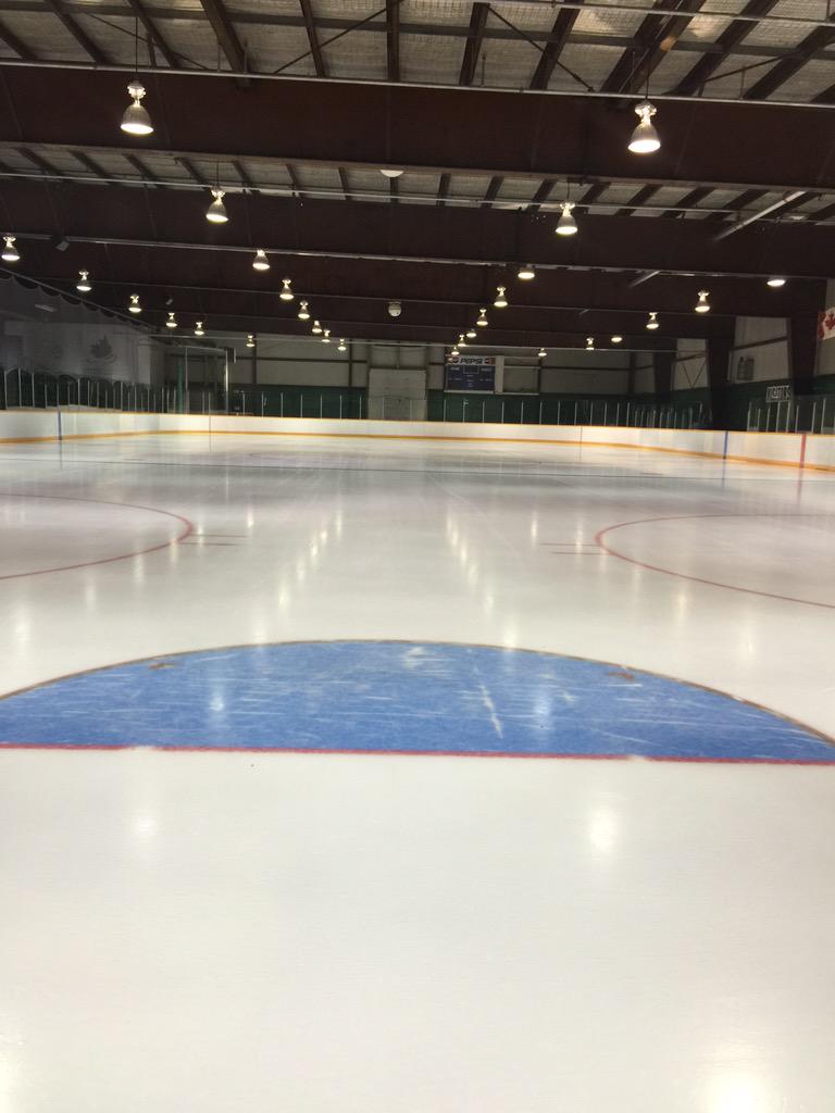 HPHockey's tweet photo. Excited to get started @CNPThunder Kick Off Camp #development #backtowork http://t.co/63MI7a3sYb