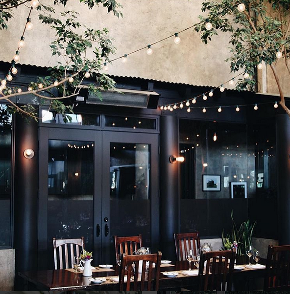 Farmhouse vibes in Santa Monica. #roostatlafarm #venue #eventplanner #eventplanning