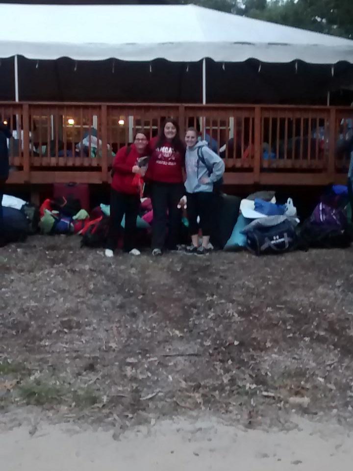 tsmalls_ryan5's tweet photo. Made it to the campsite, one step closer 😁 #AMCmeetspope http://t.co/nOrtm4pN32