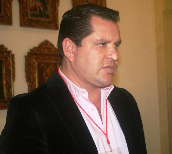 Imputan más cargos contra exalcalde de Naucalpan - CPyKk45UYAA2KMM