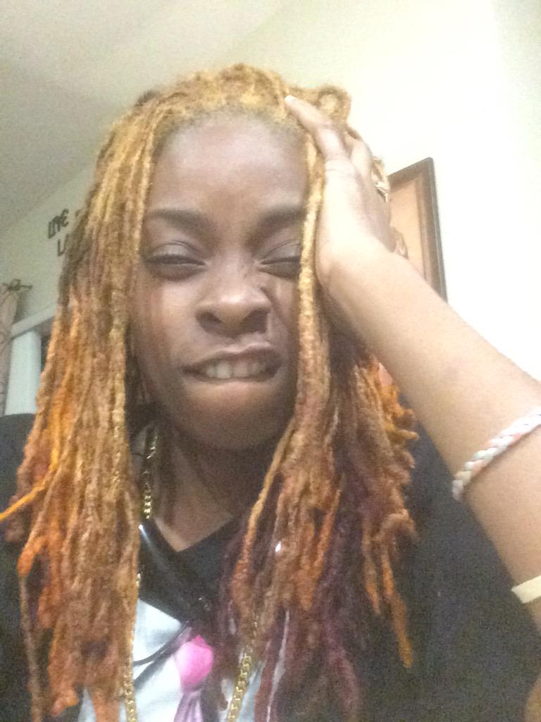 _YaiBae's tweet photo. But when u wickin like dese,feelin like dese who gives a 🌵 http://t.co/5E4ypJwa9X
