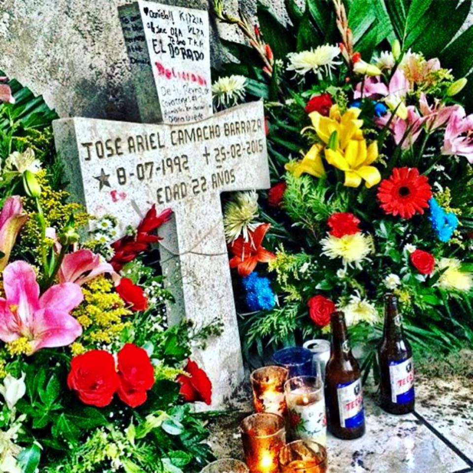 sera_jime's tweet photo. Como quisiera devolver el tiempo, para verte una ves mass!👼👑💖🙏☝💞
#7Meses mi amorrrrr💔👼🙏 http://t.co/hDyitJ2eXD