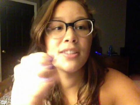 shlomi1376's tweet photo. 🔴 LIVE @Xxleah_rocksxX on #YouNow - https://t.co/HjvUO2DSeK http://t.co/kWtwUHUyCk