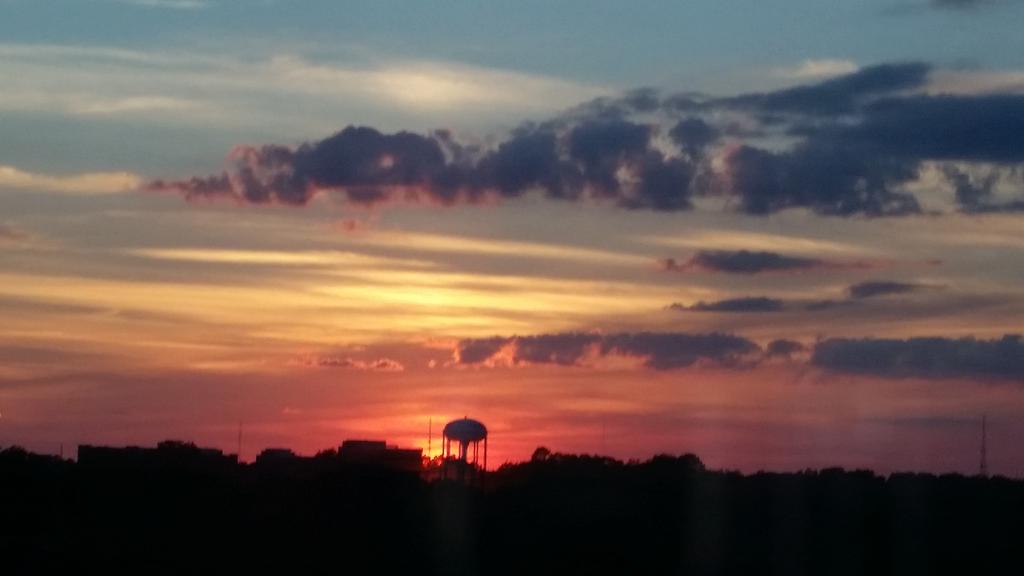 ZandyClark's tweet photo. @BobVanDillen Hope you enjoy this as much as I did!  Shout out from Pensacola, FL http://t.co/5fKNkAmZR6