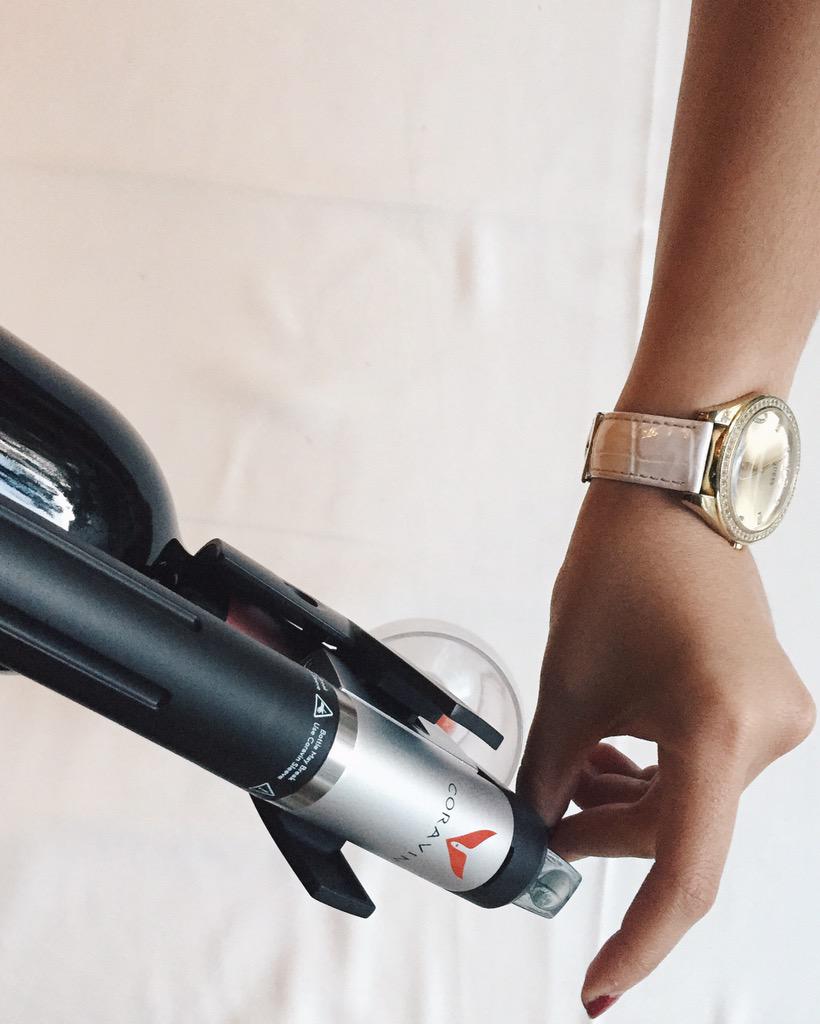 TheModernProper's tweet photo. I have told so many people about @Coravin system since seeing it action at #ifbc15 so amazing! #stopopening #coravin http://t.co/pKCEBFglGg
