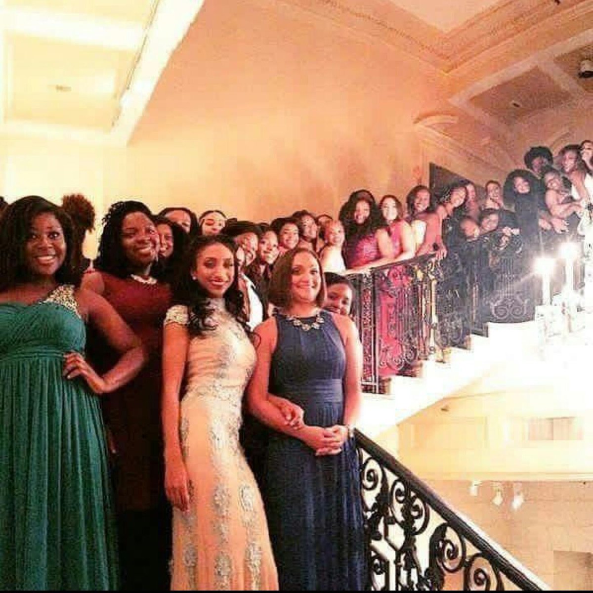 electladyo's tweet image. 2015 Howard University Class Law graduates. Each young lady passed the bar! #futureleaders #politicalfigures