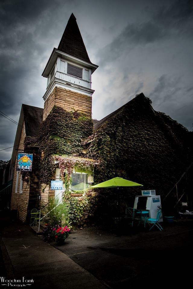 BillWoodrum's tweet photo. #createwv2015 #Fayetteville Gotta love Cathedral Cafe http://t.co/kqupaZVOND