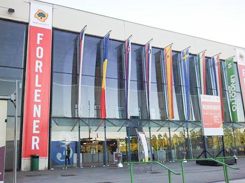 replant_it's tweet photo. l'#energia del tuo territorio: La Foresta e replant insieme a #Forlener #Lingotto area esterna http://t.co/pFEkQtQVuF http://t.co/VVoOorOJqo