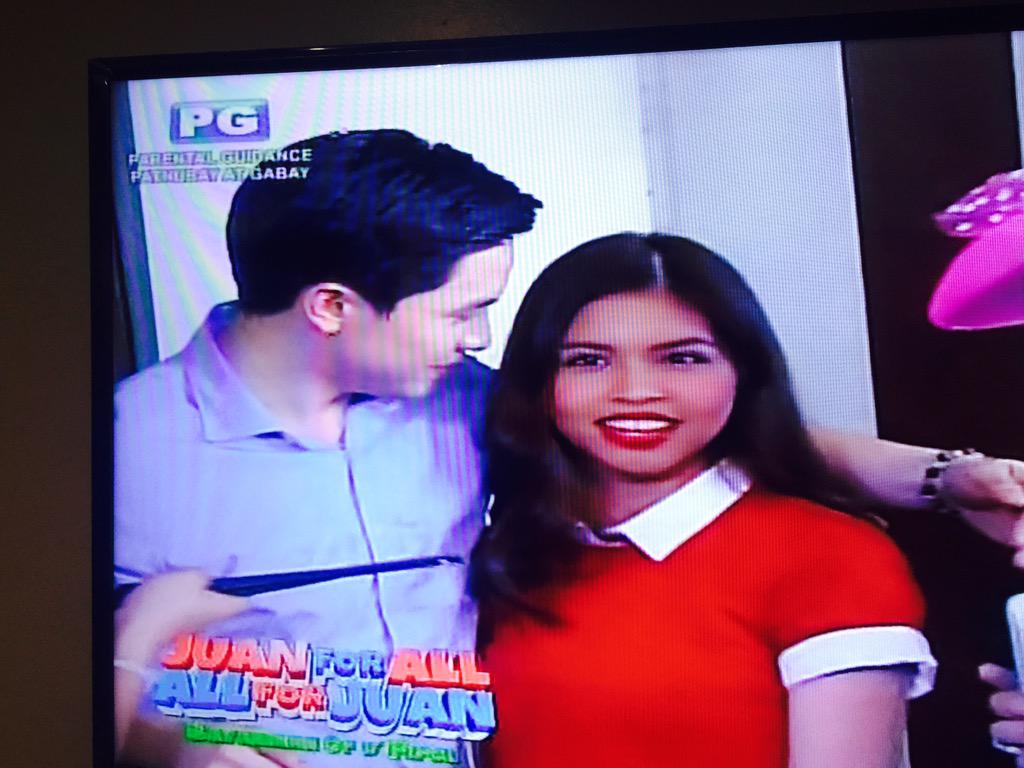 ChiMitsuka's tweet photo. eto yun e !! hahahahhaha #kiligmuch #ALDubEBforLOVE http://t.co/YioSxUJFjD
