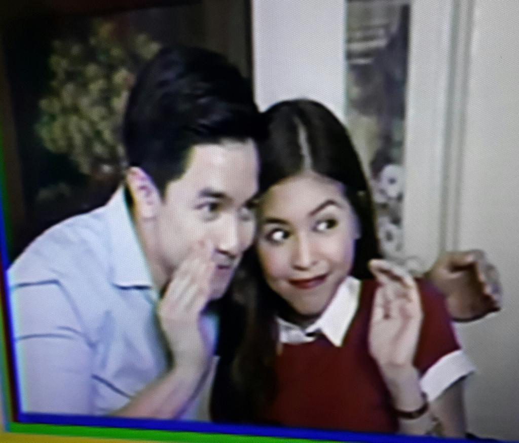 ImTidora's tweet photo. HOW MANY RTS PARA SA FIRST SELFIE NILA mainedcm aldenrichards02 #ALDubEBforLOVE http://t.co/bdkQx3rrwg