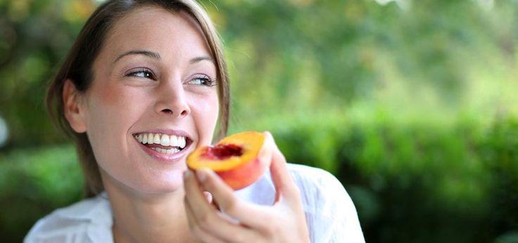 mindbodygreen's tweet photo. 10 Habits Of People Who Break The Rules But Stay Incredibly Healthy by @amyshahmd http://t.co/HJ7BCLE9p0 http://t.co/4vAfb4wecF