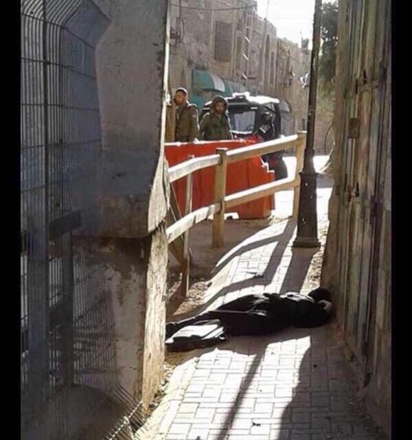 vic2pal's tweet image. Rest in peace, #Hadeel
Even your personal religious uniform is forbidden in #apartheid Israel