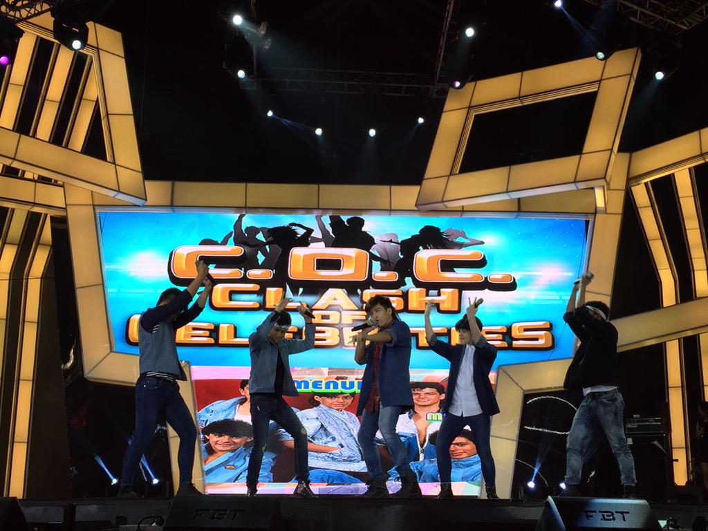itsShowtimeNa's tweet photo. Gimme5 as Menudo!!! #ShowtimeKapamilyaDay http://t.co/mNfsSmZaWZ