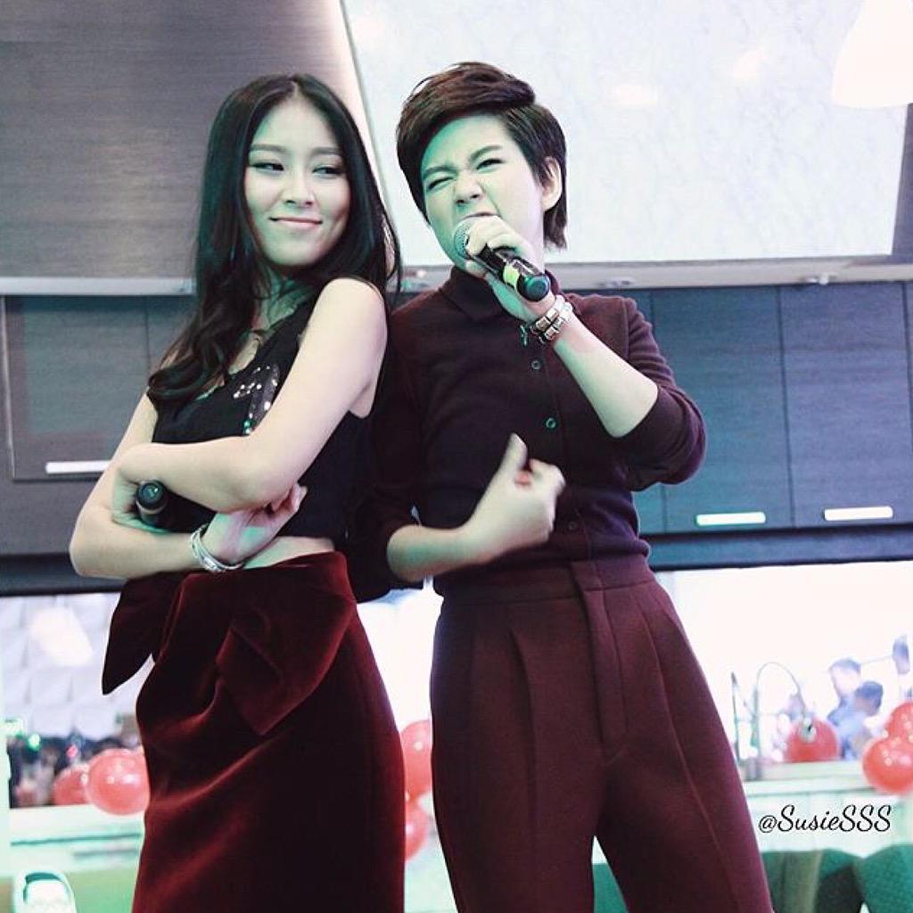 RDGarmy's tweet photo. @yoonyulcat @Kim__Li #JOJAI 👯 http://t.co/NJ48N95m1g