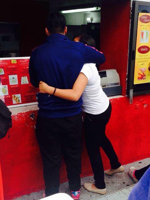 AndresMSM8's tweet photo. #Pidiendodisculpas #EllaEsGenial 😍❤️ http://t.co/RSwqoMWiVt