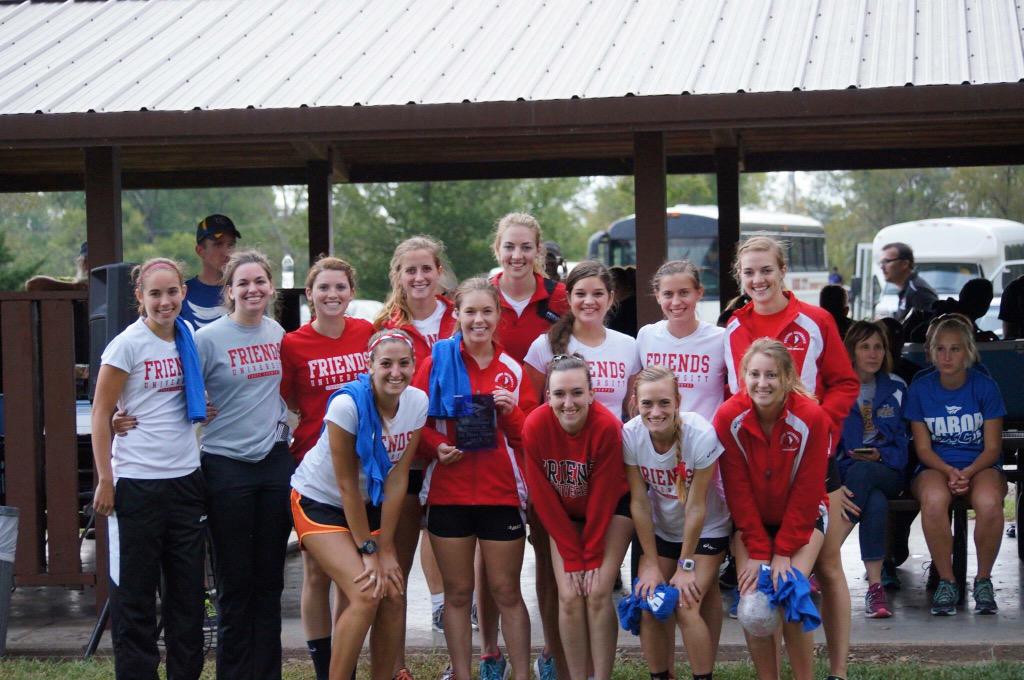 gretchenroy1's tweet photo. Friends U Women win Tabor xc invite @ Marion Lake! Congrats Lady Falcons! @FriendsUXCTF @FriendsAthletic #WWCDinner http://t.co/pwLMO4W0Iw
