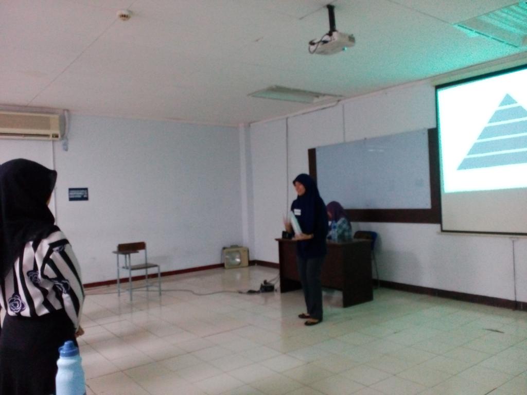 MAGMAFIBUI's tweet photo. Lagi main games teamwork bersama ka Haura nihh http://t.co/YbEBWyhjX4
