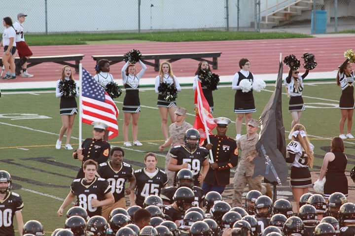 SSgthuck's tweet photo. Had a blast charging the field with @BurkeFootball beat Columbus 34-27. #usmc #semperinvictus #Marines #westo #dftq http://t.co/XkIg6ZkXDe